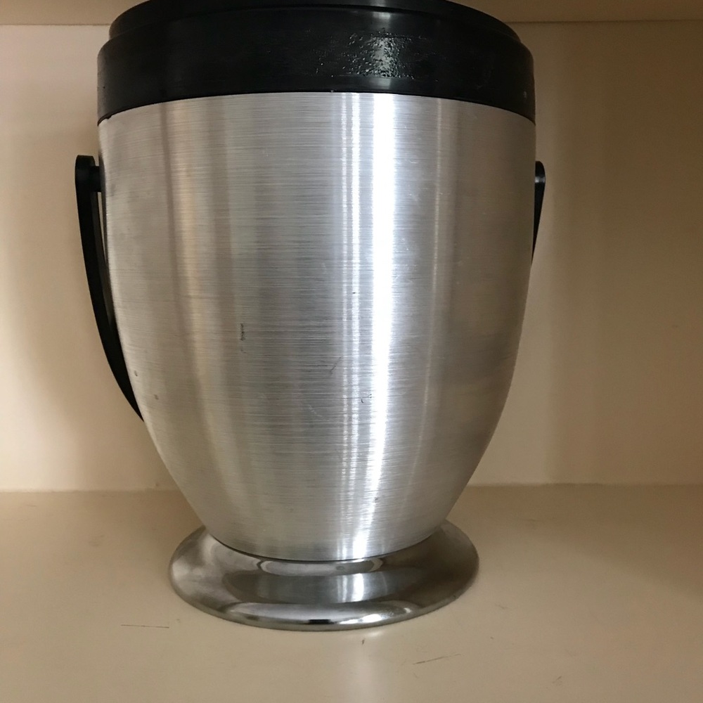 KYROMEX ICE BUCKET